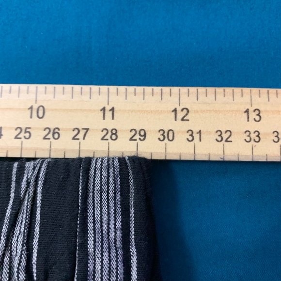 Brandy Melville High Rise Striped Tilden Pants Slim Straight Ankle Crop - Picture 9 of 11